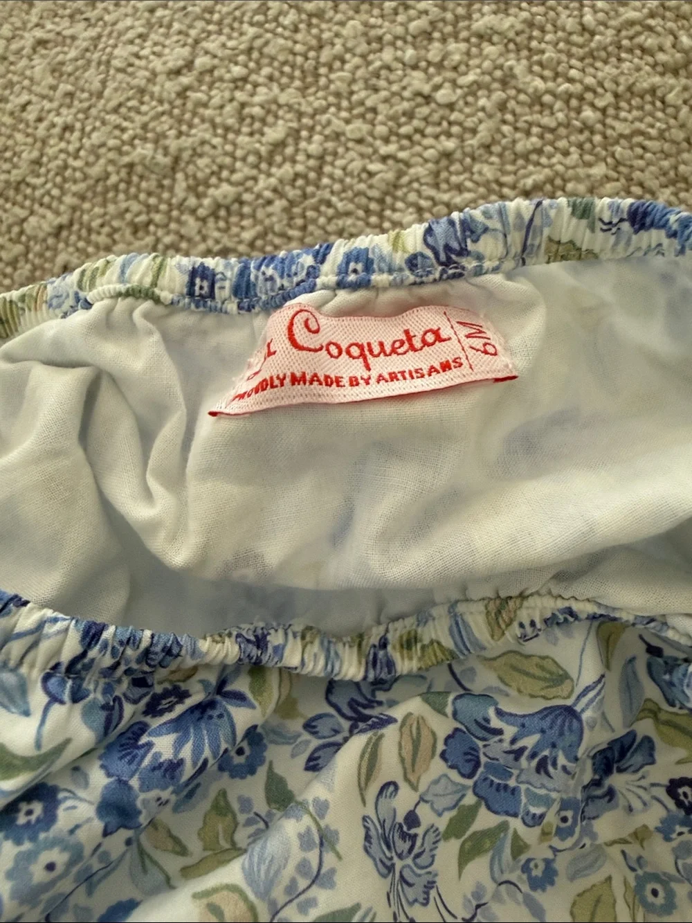 La Coqueta charming blue